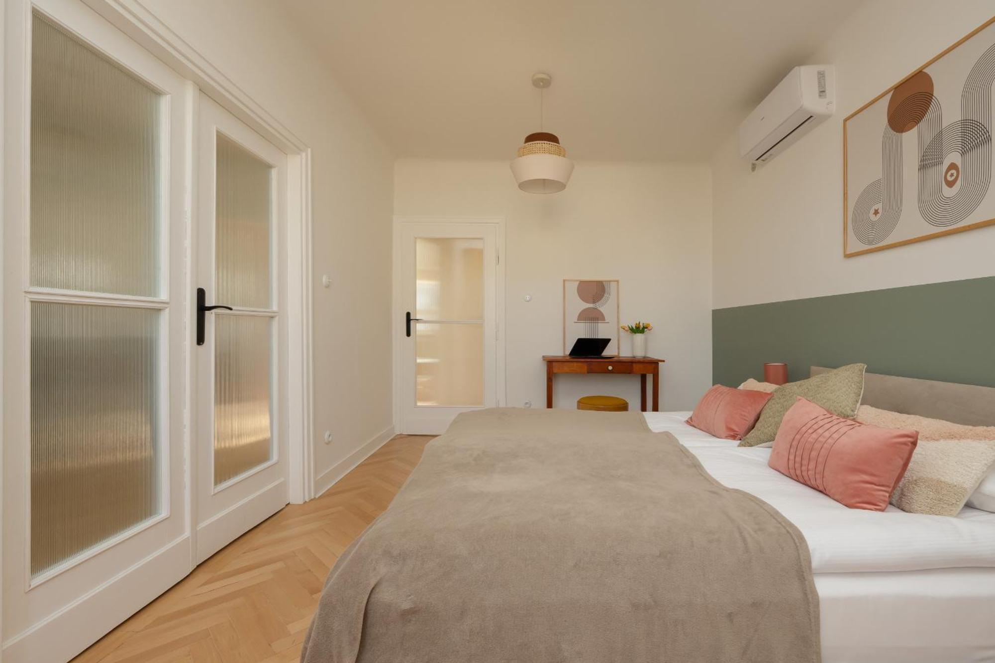 Apartment For 6 People Near Royal Baths Park By Renters Prestige Warsaw Exterior photo